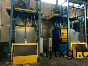 Q3210自(zi)動(dong)上下料履帶(dai)式抛丸機